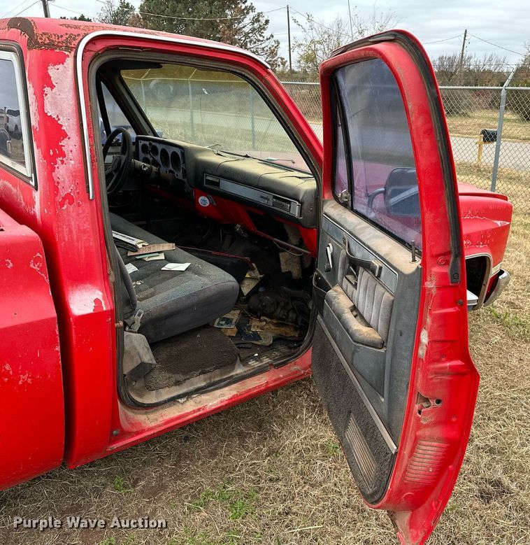 image for item DP3186 1982 Chevrolet C10  pickup truck