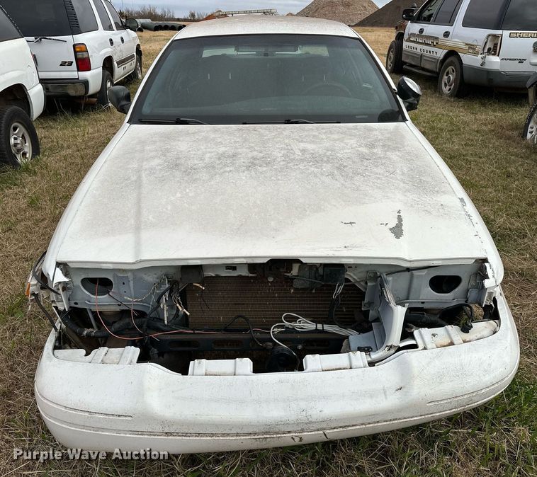 image for item DP3193 2002 Ford Crown Victoria Police Interceptor