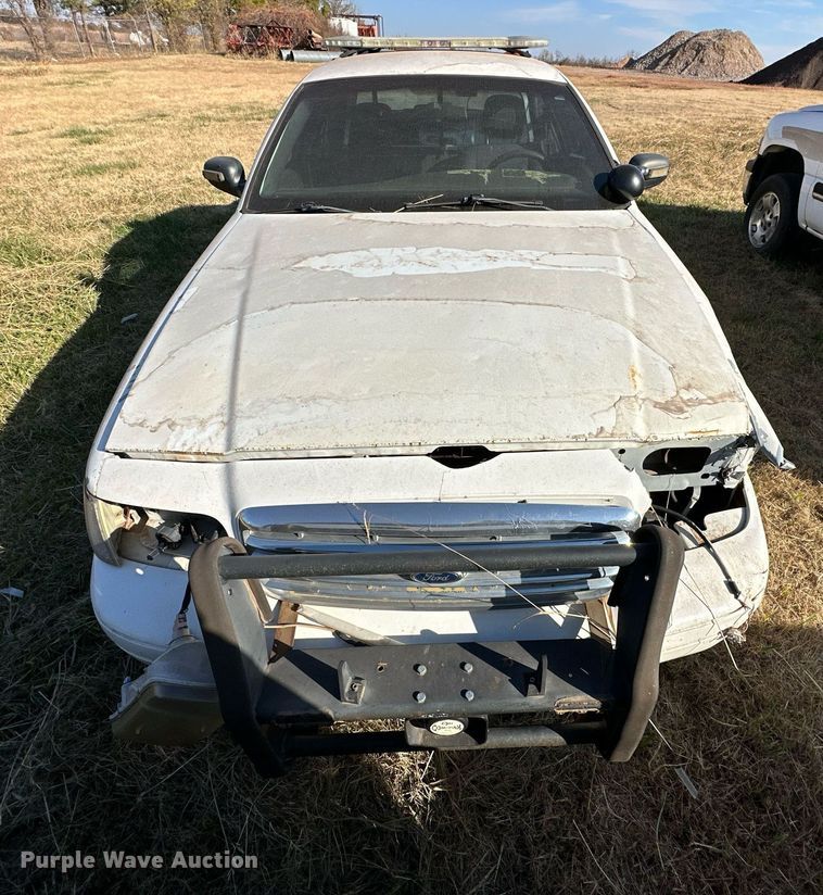 image for item DP3195 2005 Ford Crown Victoria Police Interceptor