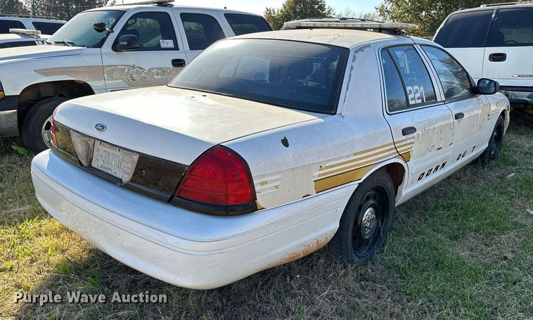 image for item DP3195 2005 Ford Crown Victoria Police Interceptor