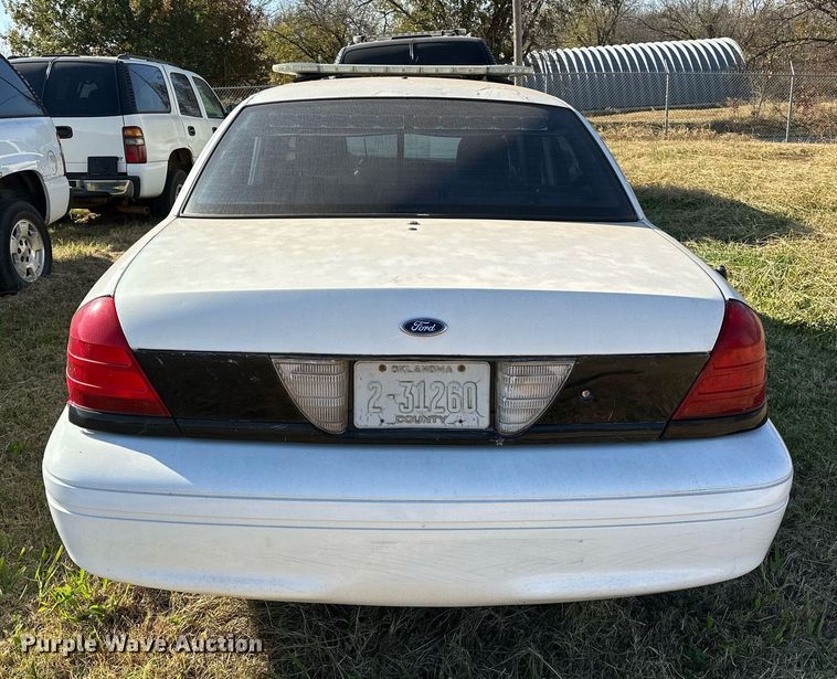 image for item DP3195 2005 Ford Crown Victoria Police Interceptor