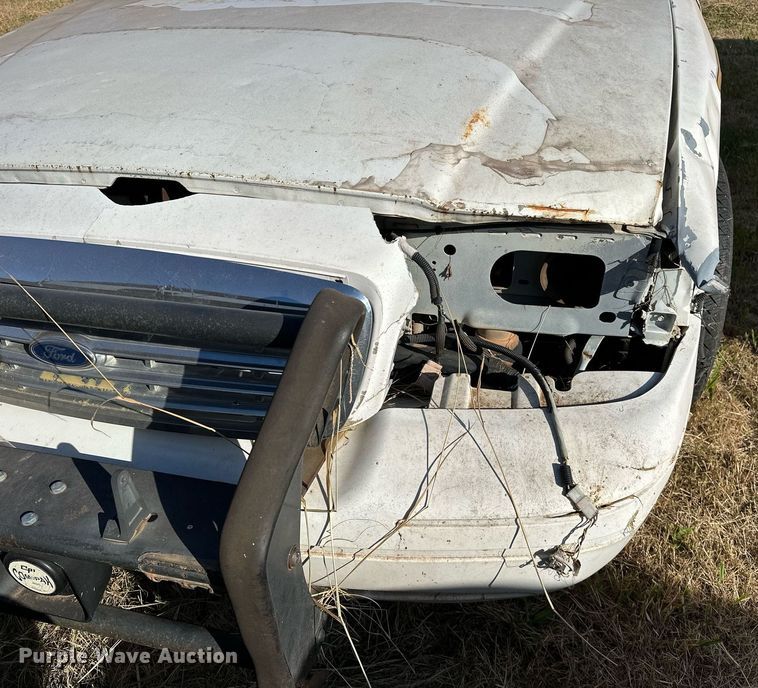 image for item DP3195 2005 Ford Crown Victoria Police Interceptor