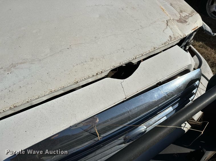 image for item DP3195 2005 Ford Crown Victoria Police Interceptor