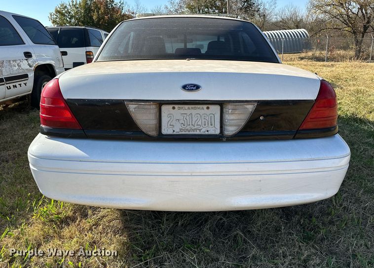 image for item DP3195 2005 Ford Crown Victoria Police Interceptor
