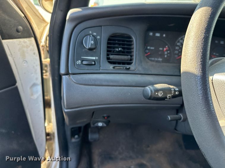 image for item DP3195 2005 Ford Crown Victoria Police Interceptor