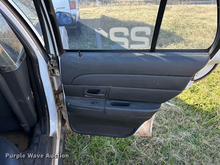 image for item DP3195 2005 Ford Crown Victoria Police Interceptor