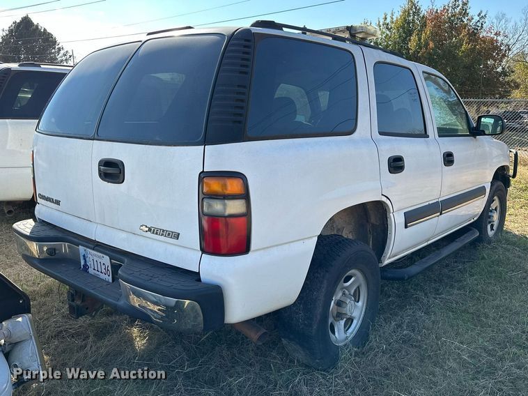 image for item DP3196 2004 Chevrolet Tahoe  SUV