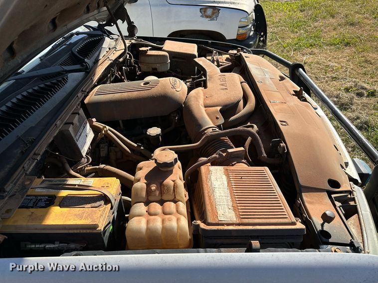 image for item DP3196 2004 Chevrolet Tahoe  SUV