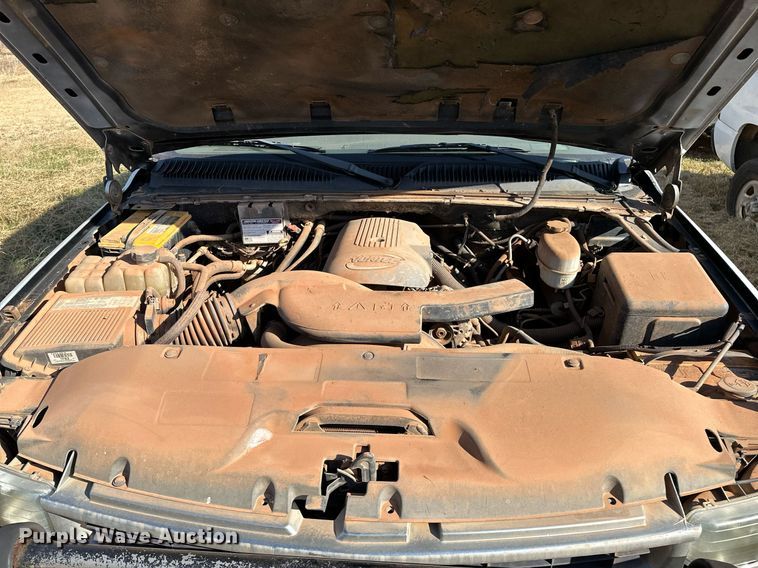 image for item DP3196 2004 Chevrolet Tahoe  SUV