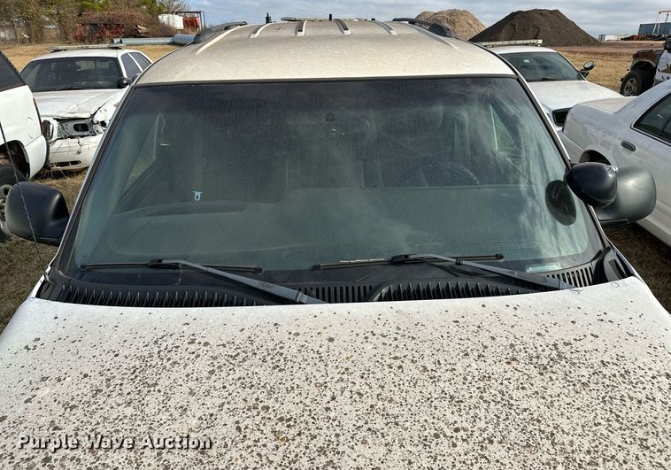 image for item DP3197 2002 Chevrolet Tahoe  SUV