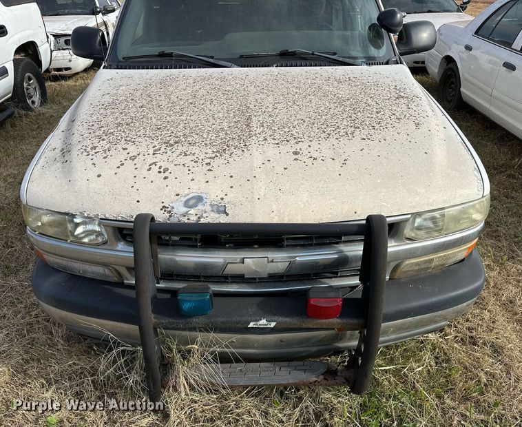 image for item DP3197 2002 Chevrolet Tahoe  SUV