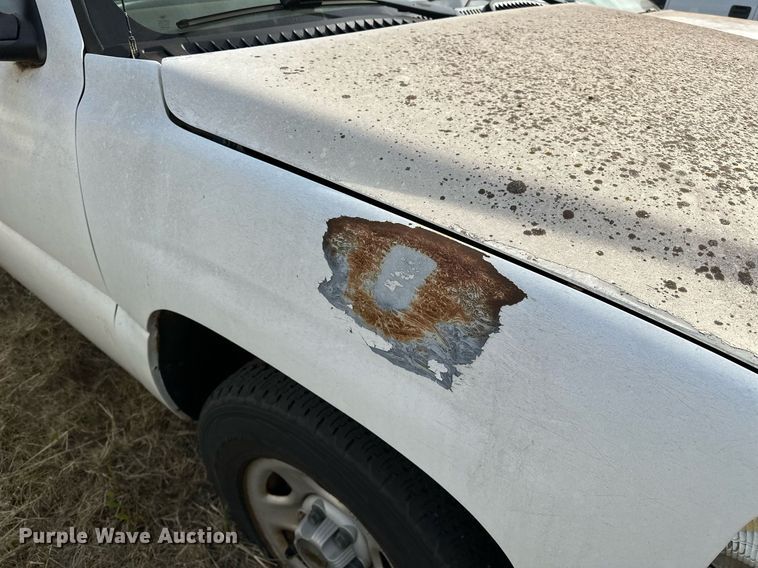 image for item DP3197 2002 Chevrolet Tahoe  SUV