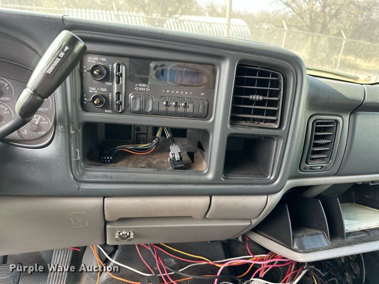 image for item DP3197 2002 Chevrolet Tahoe  SUV