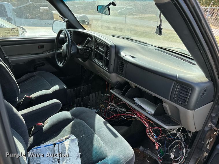 image for item DP3197 2002 Chevrolet Tahoe  SUV