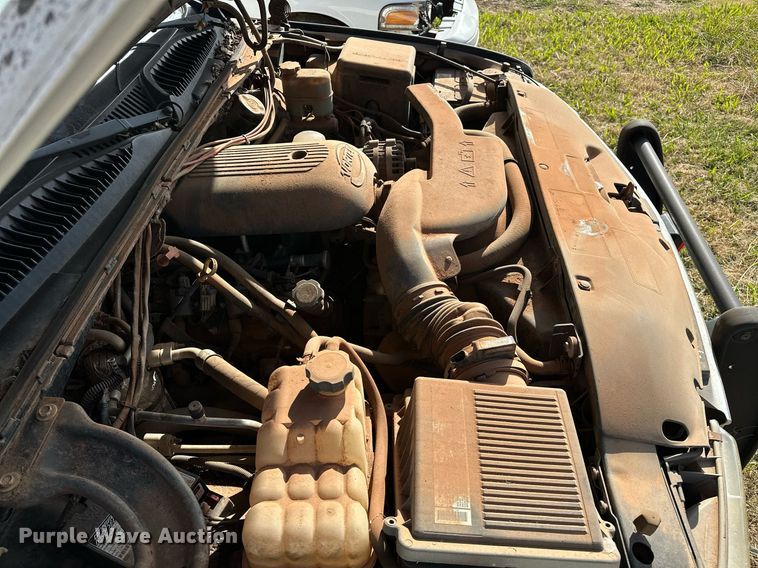 image for item DP3197 2002 Chevrolet Tahoe  SUV