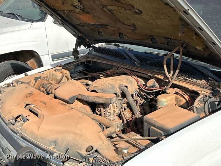 image for item DP3197 2002 Chevrolet Tahoe  SUV