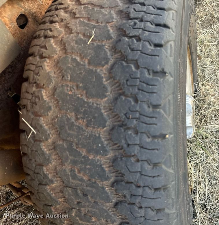 image for item DP3197 2002 Chevrolet Tahoe  SUV