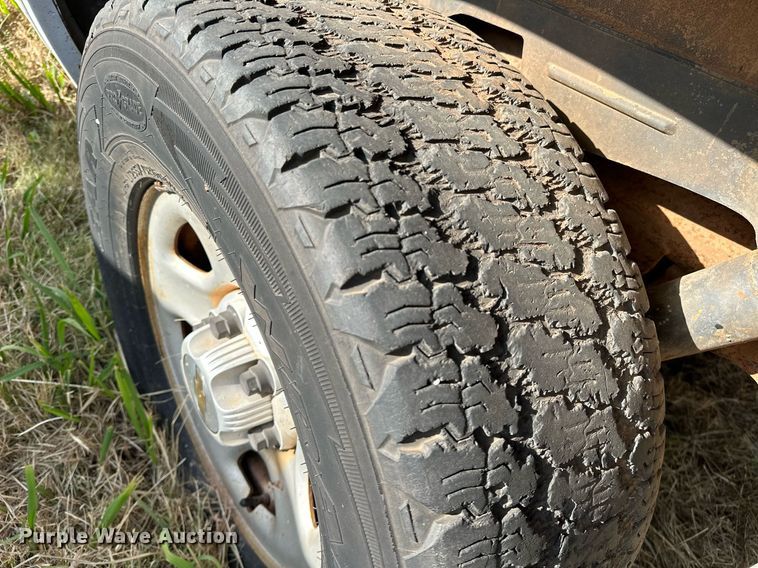 image for item DP3197 2002 Chevrolet Tahoe  SUV