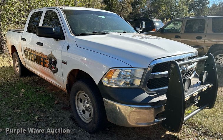 image for item DP3201 2016 Dodge Ram 1500  Crew Cab pickup truck