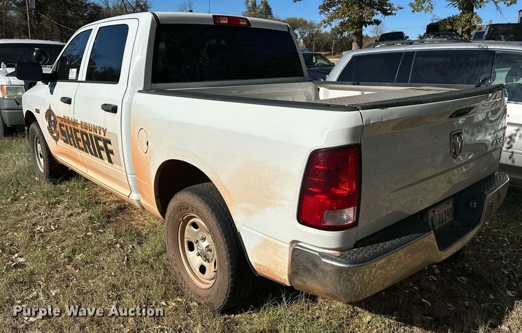 image for item DP3201 2016 Dodge Ram 1500  Crew Cab pickup truck