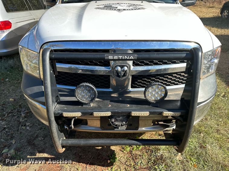 image for item DP3201 2016 Dodge Ram 1500  Crew Cab pickup truck