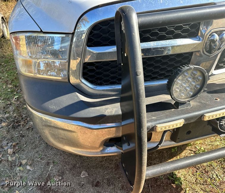 image for item DP3201 2016 Dodge Ram 1500  Crew Cab pickup truck