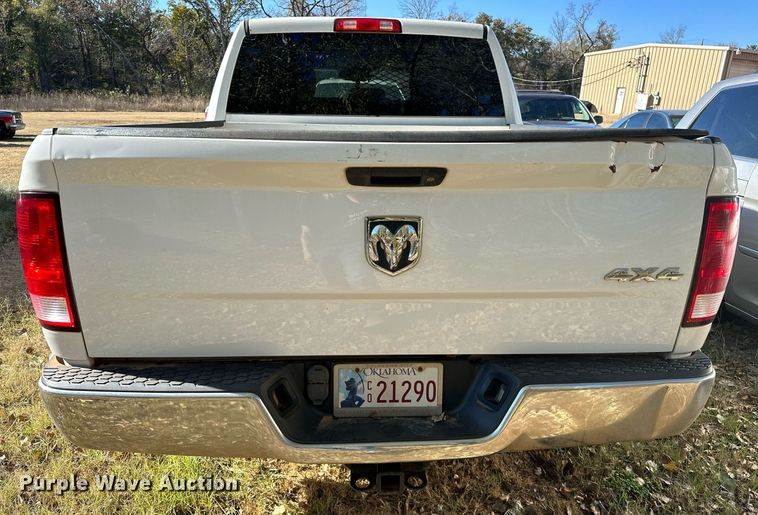 image for item DP3201 2016 Dodge Ram 1500  Crew Cab pickup truck