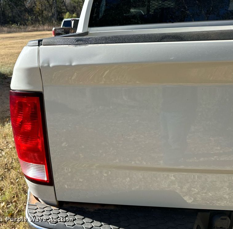 image for item DP3201 2016 Dodge Ram 1500  Crew Cab pickup truck