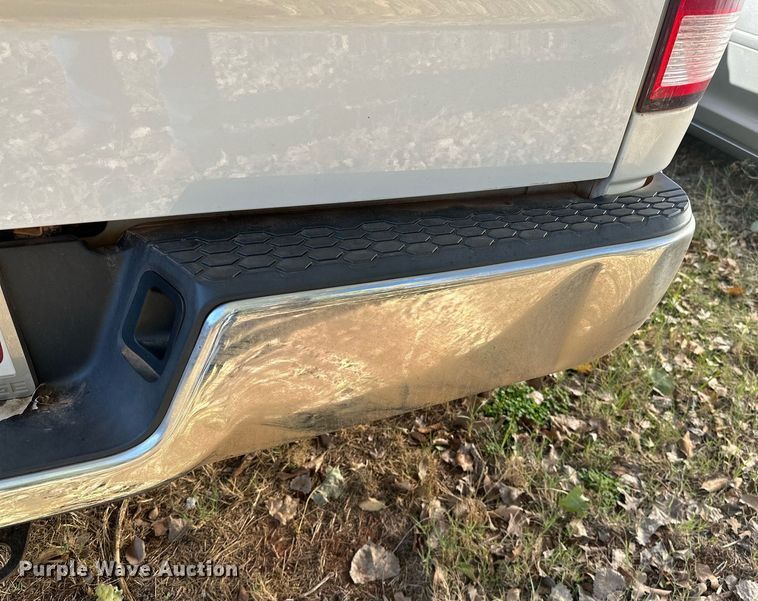 image for item DP3201 2016 Dodge Ram 1500  Crew Cab pickup truck