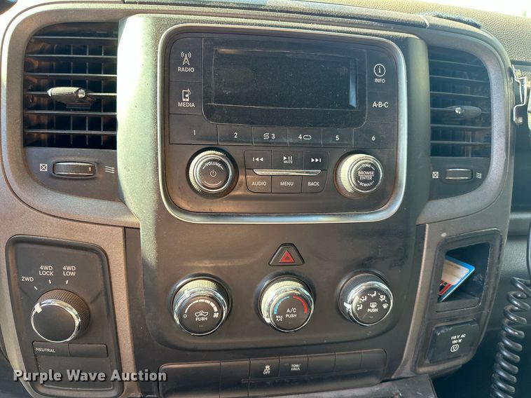 image for item DP3201 2016 Dodge Ram 1500  Crew Cab pickup truck