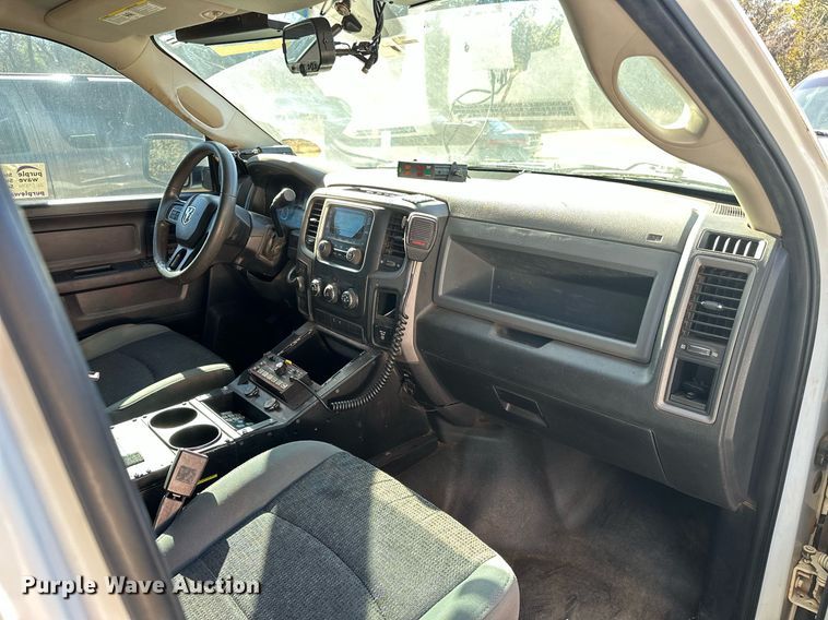 image for item DP3201 2016 Dodge Ram 1500  Crew Cab pickup truck