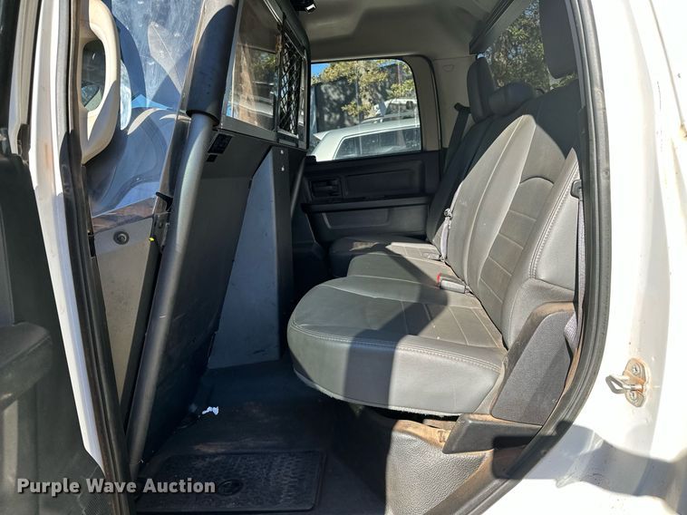 image for item DP3201 2016 Dodge Ram 1500  Crew Cab pickup truck