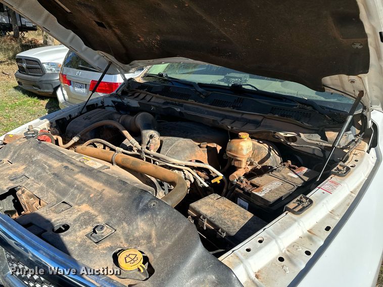 image for item DP3201 2016 Dodge Ram 1500  Crew Cab pickup truck