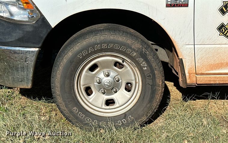 image for item DP3201 2016 Dodge Ram 1500  Crew Cab pickup truck