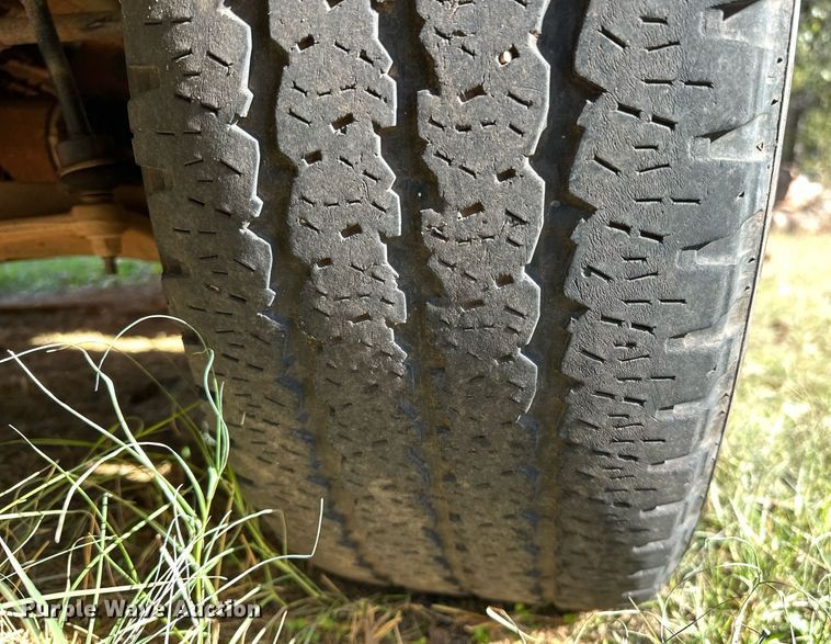 image for item DP3201 2016 Dodge Ram 1500  Crew Cab pickup truck