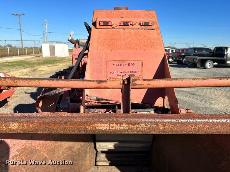 image for item DP3237 2000 Morbark  wood chipper