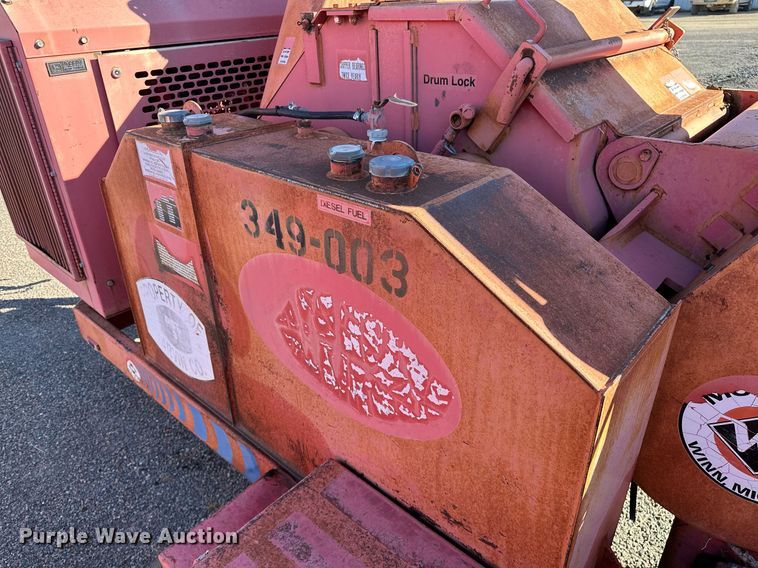 image for item DP3237 2000 Morbark  wood chipper