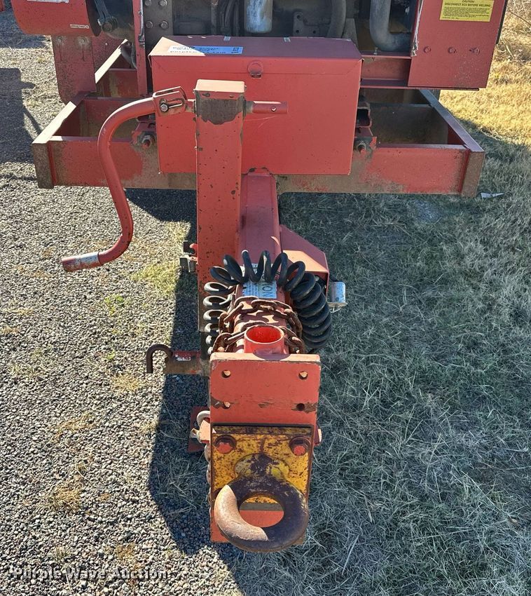 image for item DP3238 2013 Morbark Beever M18R  wood chipper