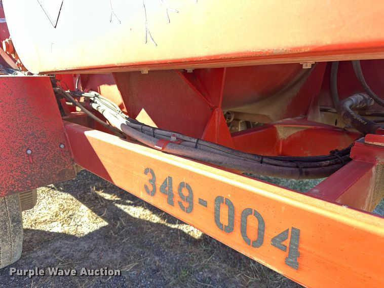 image for item DP3238 2013 Morbark Beever M18R  wood chipper