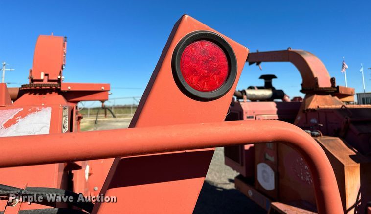 image for item DP3238 2013 Morbark Beever M18R  wood chipper