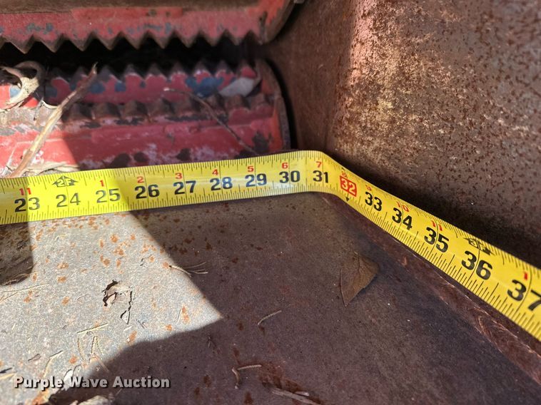 image for item DP3238 2013 Morbark Beever M18R  wood chipper