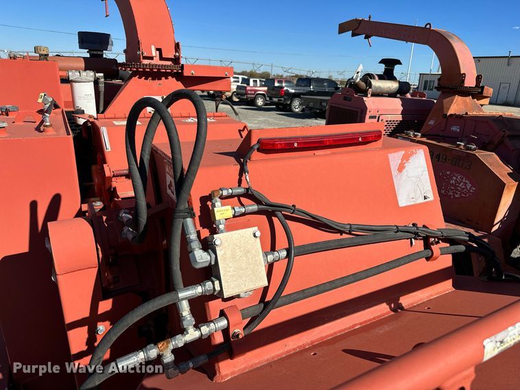 image for item DP3238 2013 Morbark Beever M18R  wood chipper