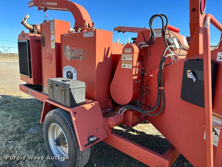 image for item DP3238 2013 Morbark Beever M18R  wood chipper