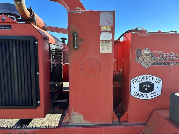 image for item DP3238 2013 Morbark Beever M18R  wood chipper