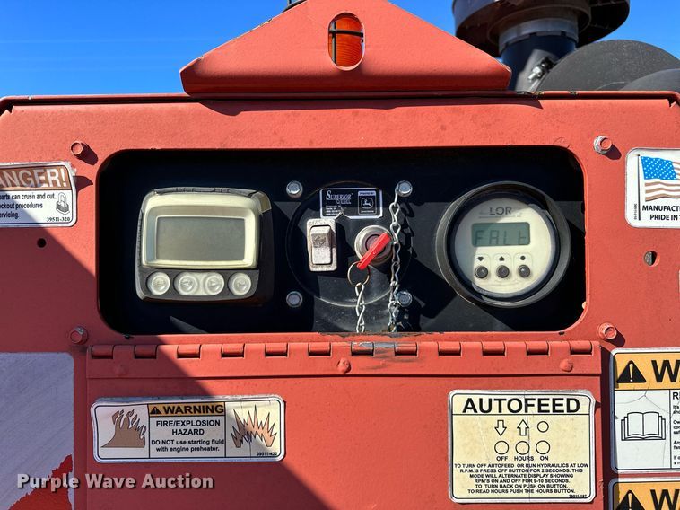 image for item DP3238 2013 Morbark Beever M18R  wood chipper