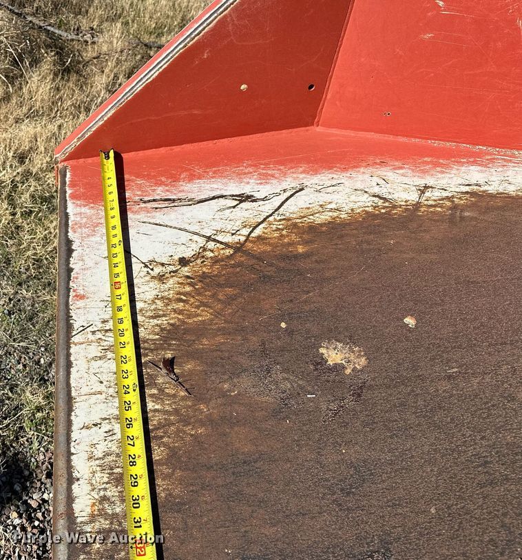 image for item DP3238 2013 Morbark Beever M18R  wood chipper