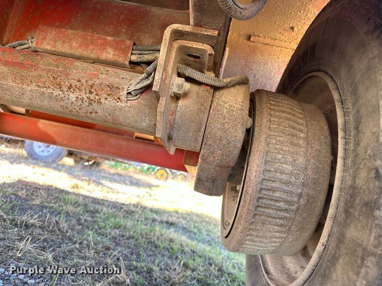 image for item DP3238 2013 Morbark Beever M18R  wood chipper