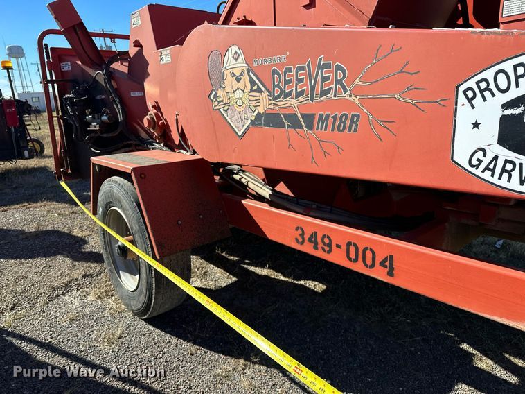 image for item DP3238 2013 Morbark Beever M18R  wood chipper