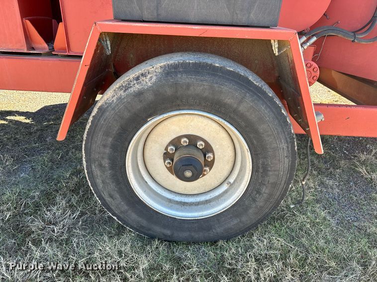 image for item DP3238 2013 Morbark Beever M18R  wood chipper