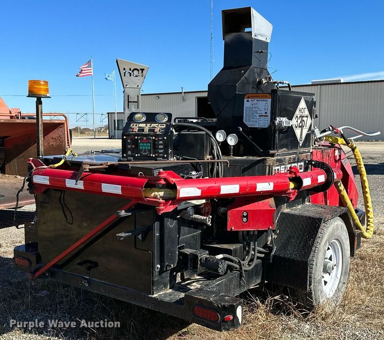 image for item DP3239 2010 Cimline 165 Metro  crack sealer